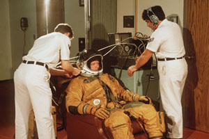 photo of a U-2 pilot undergoing preparation from Beale AFB webpage